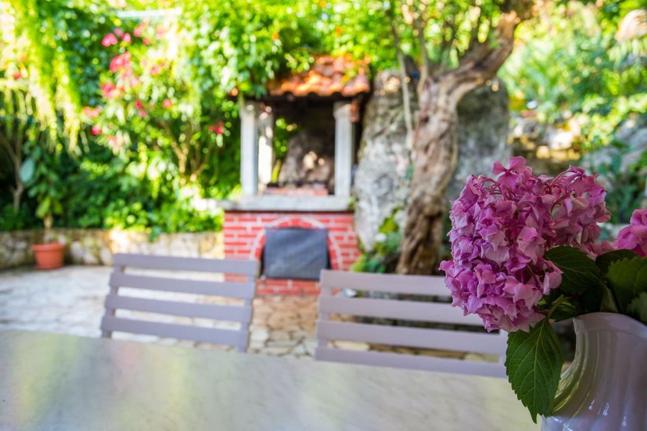 Villa Riva Молунат Экстерьер фото